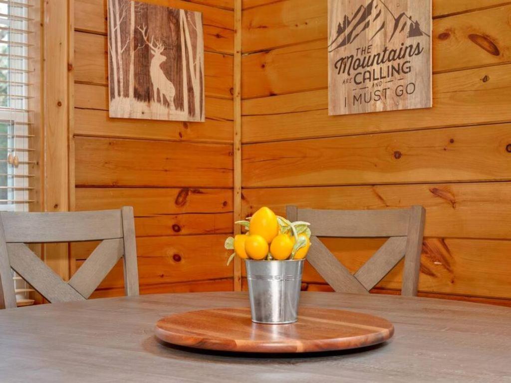 Soco Serene Cabin In The Heart Of Maggie Valley Exterior photo